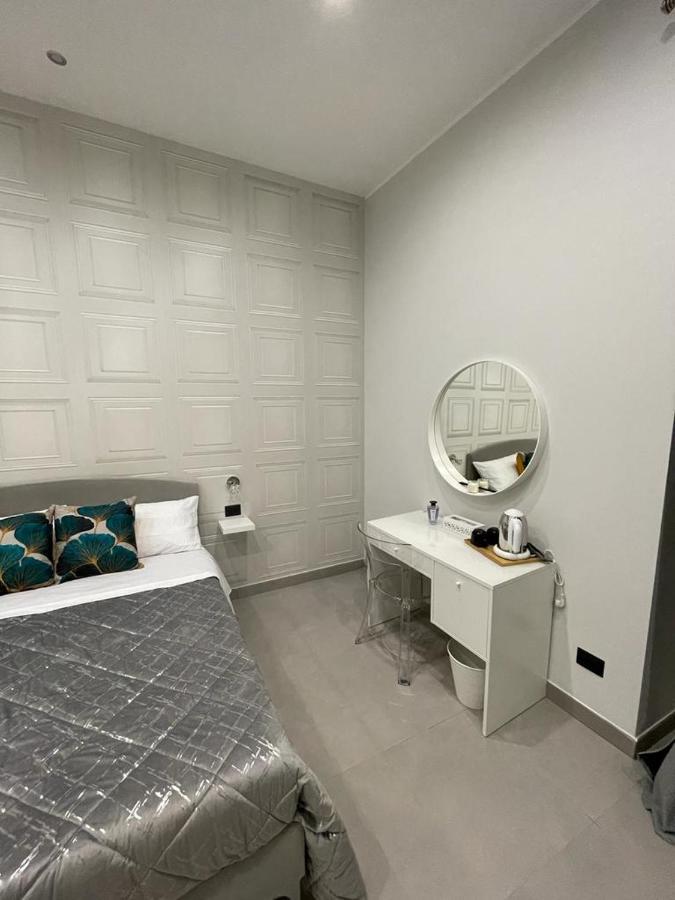 Casa Vacanza Carme Napoli Dış mekan fotoğraf